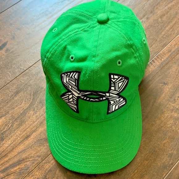 Under Armour Other - Under Armour Heatgear Green Baseball Cap Youth